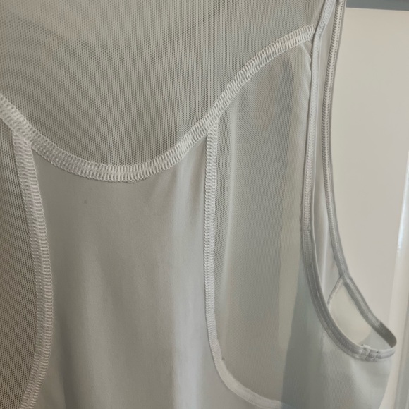Lululemon Loose Fit Tank - Picture 4 of 4